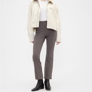 GAP Women’s High Rise Ponte Flare Crop Pants